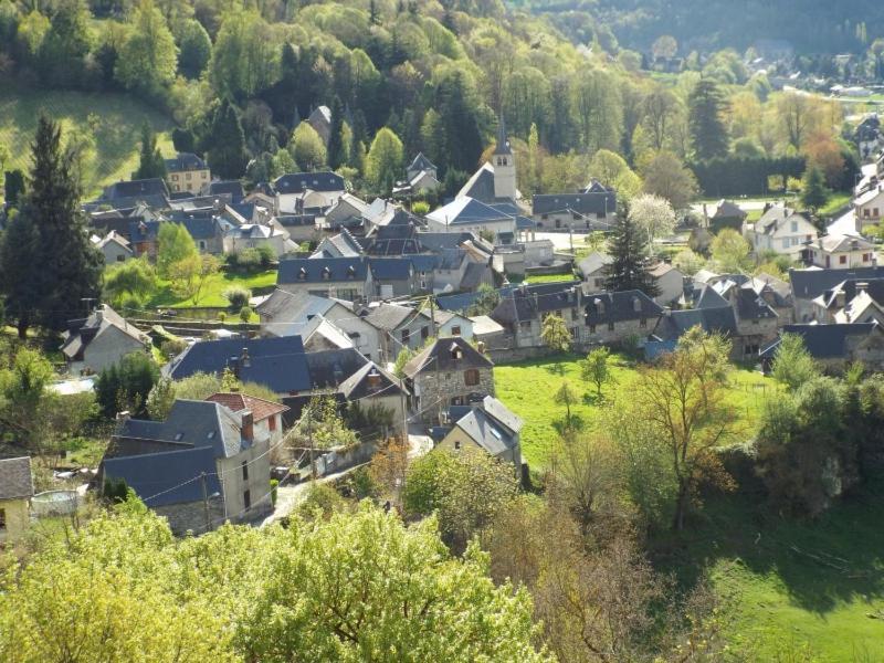 Maison De Village Au Pied Des Pyrenees Marignac  Kültér fotó